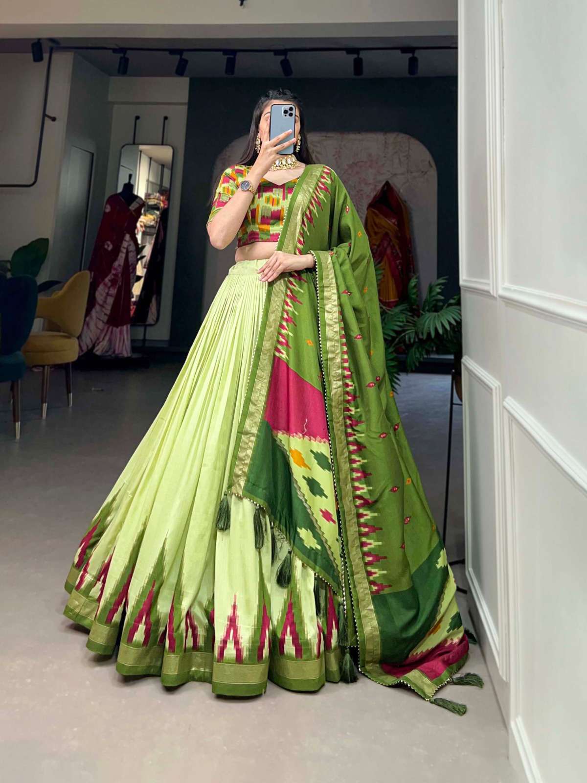 INDIAN DESIGNER BOLLYWOOD WEDDING PARTY WEAR GREEN TUSSAR SILK LEHENGA CHOLI LNB 1208 A