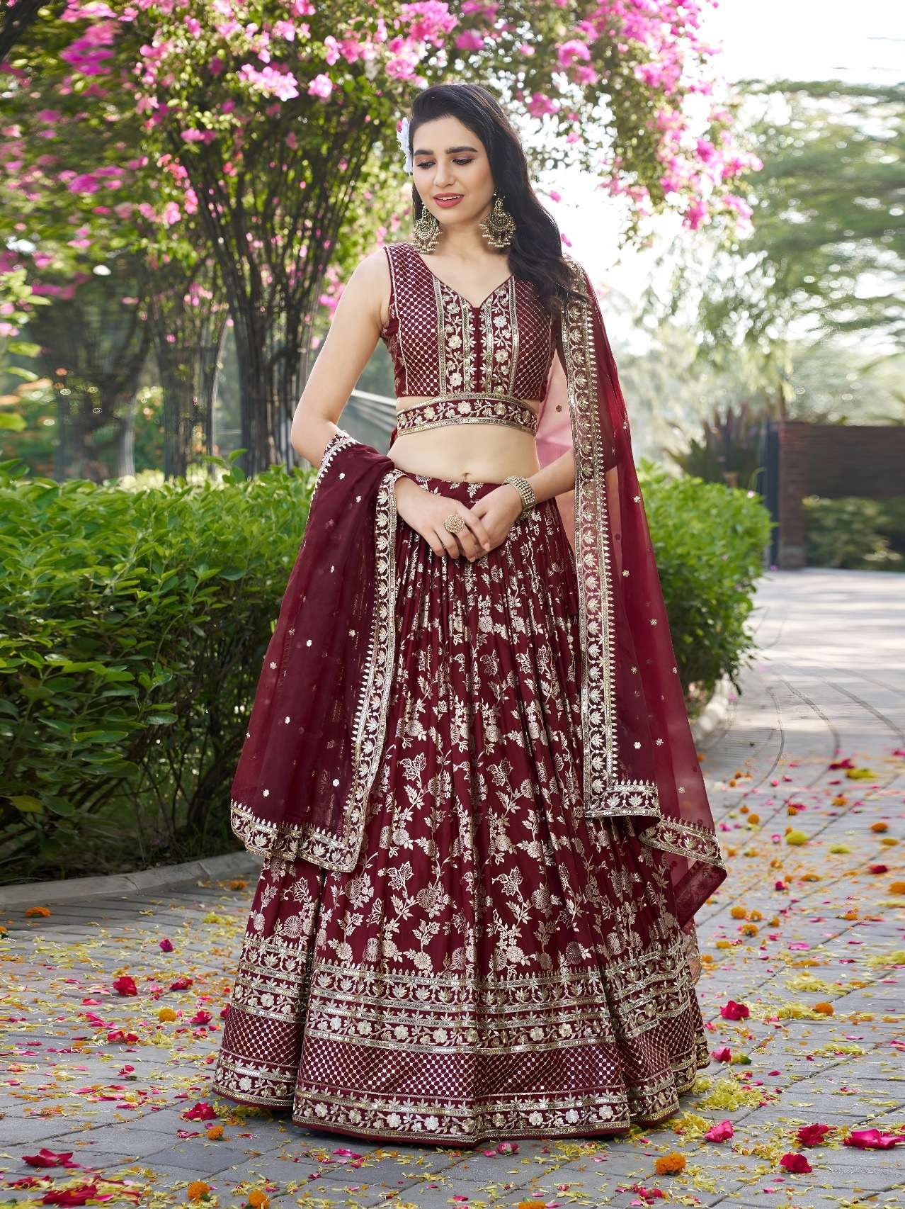 INDIAN DESIGNER BOLLYWOOD WEDDING PARTY WEAR MAROON JACQUARD SILK LEHENGA CHOLI ZC 7100 B