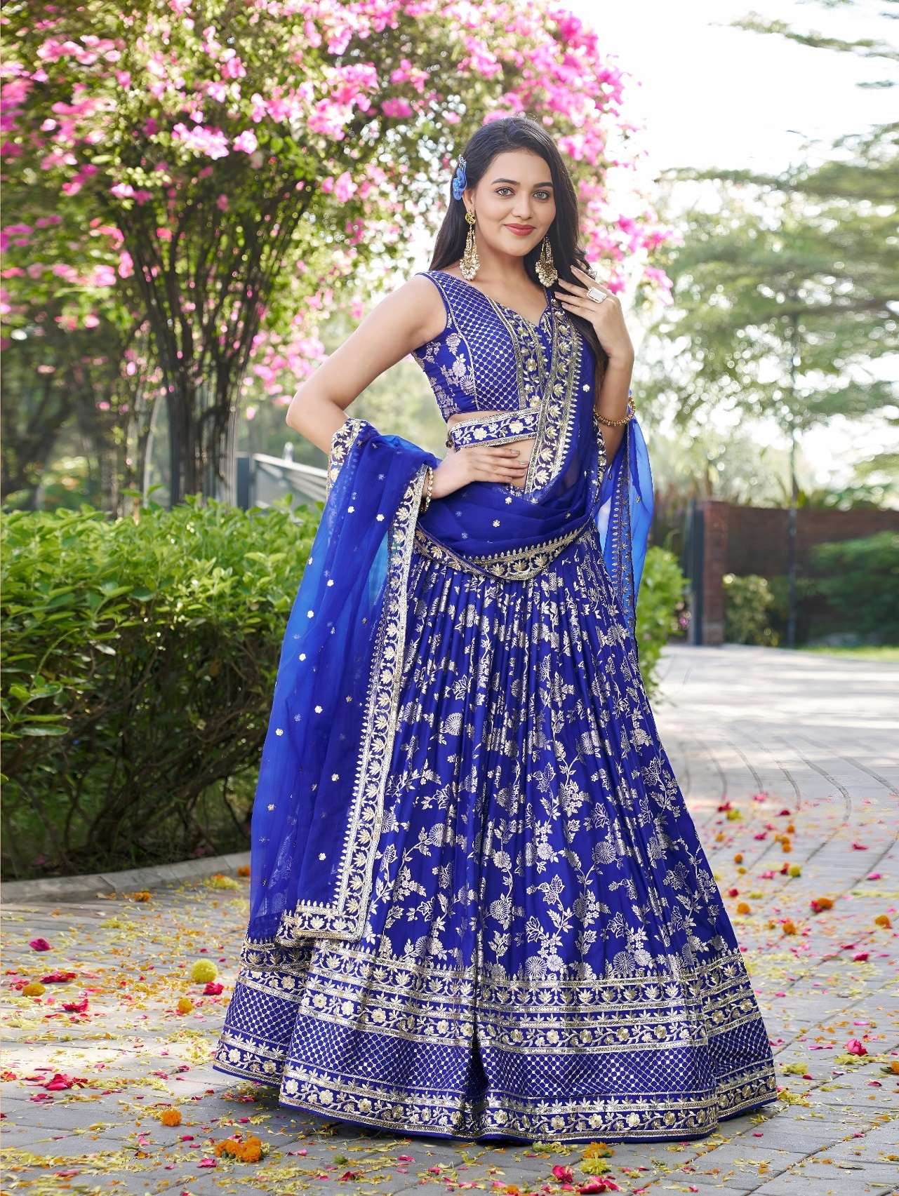 INDIAN DESIGNER BOLLYWOOD WEDDING PARTY WEAR ROYA BLUE JACQUARD SILK LEHENGA CHOLI ZC 7100 C