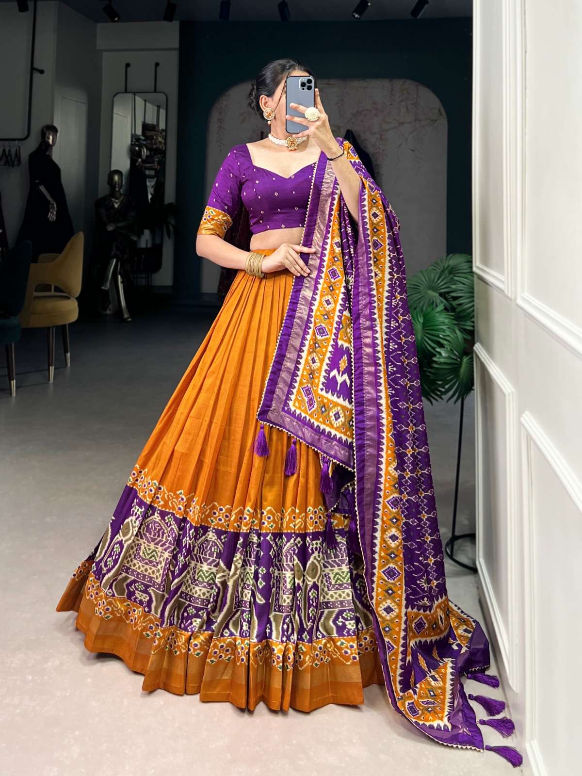 INDIAN DESIGNER BOLLYWOOD WEDDING PARTY WEAR YELLOW TUSSAR SILK LEHENGA CHOLI LNB 1221 D