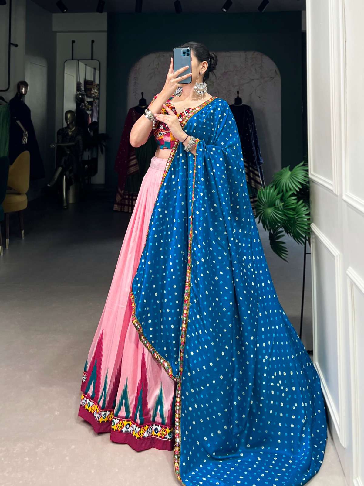 LATEST DESIGNER NAVRATRI WEDDING PARTY WEAR PINK LEHENGA CHOLI LNB 1740 B