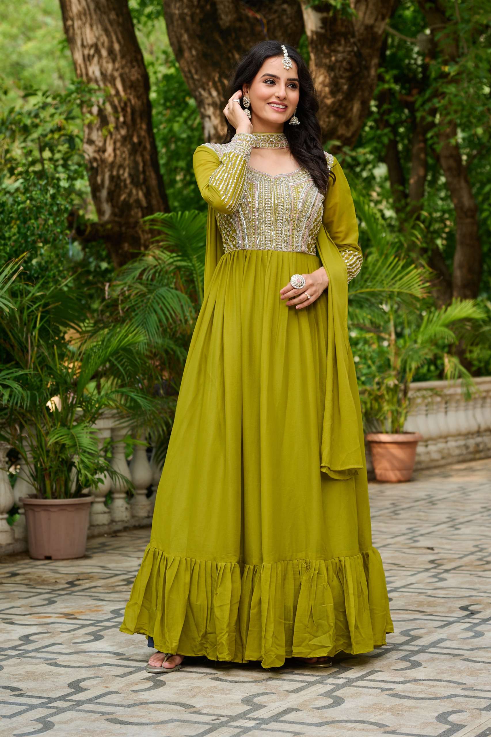 DESIGNER FANCY WEDDING PARTY WEAR GEORGETTE READYMADE GREEN ANARKALI GOWN KUU 1151 A