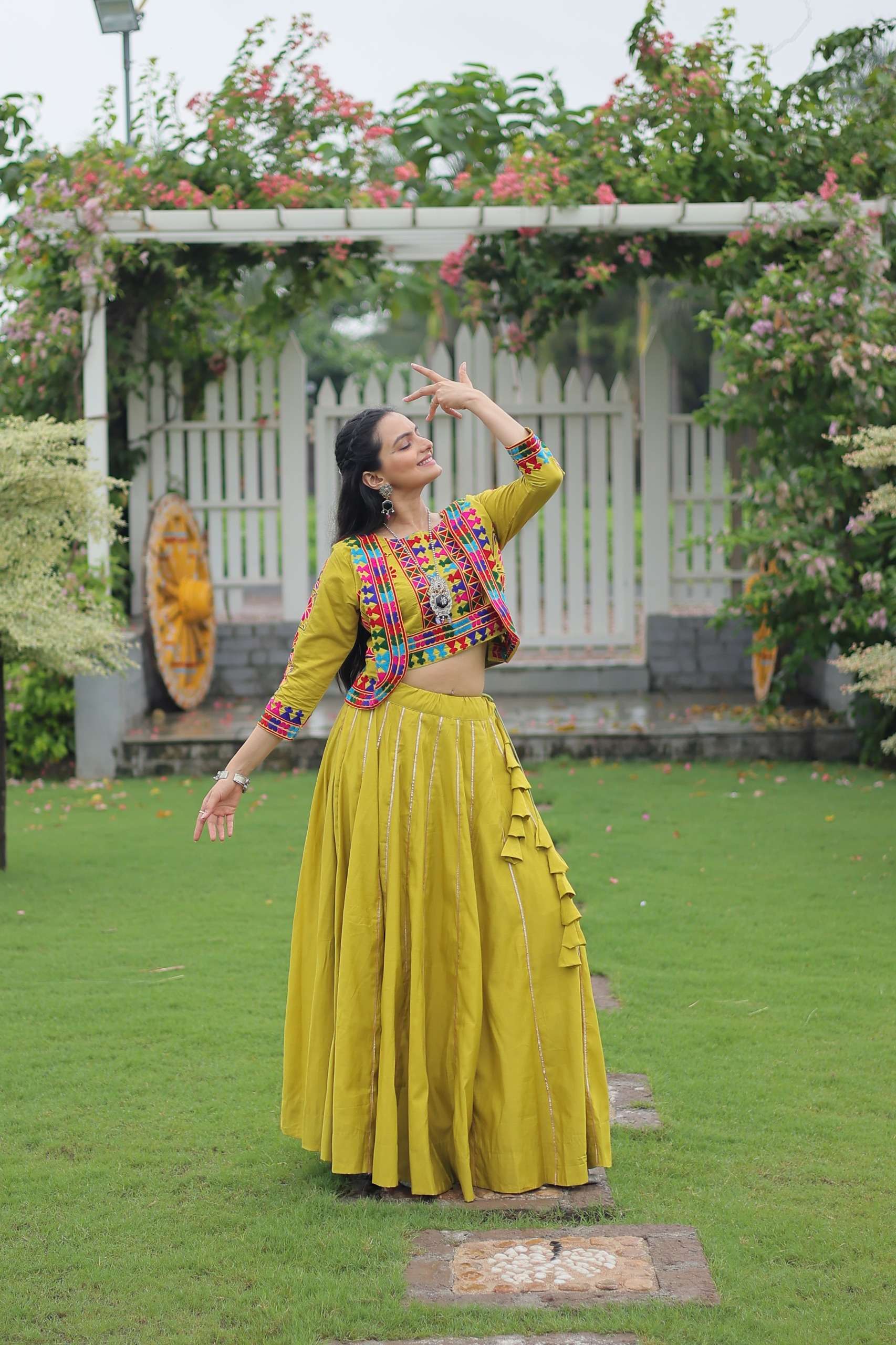 DESIGNER READYMADE ROMAN SILK YELLOW NAVRATRI WEAR SKIRT BLOUSE KOTI COLLECTION LW 7132 D