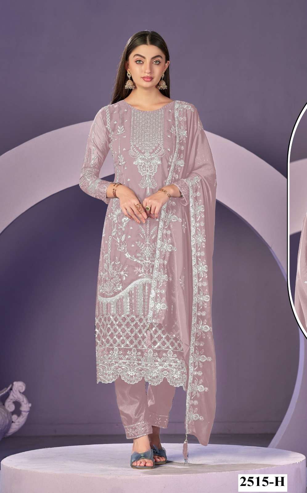 DESIGNER FAUX GEORGETTE GREY PAKISTANI SALWAR SUIT COLLECTION JG 2515 H