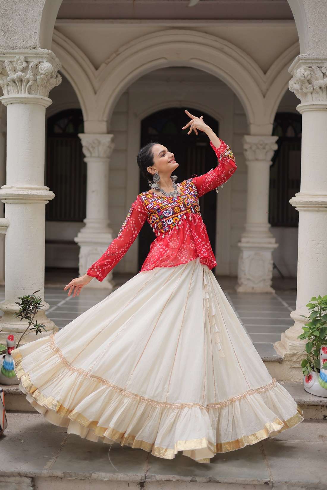 DESIGNER RED WHITE TOP COTTON LEHENGA CHOLI FOR NAVRATRI WEAR COLLECTION KU 5044 D