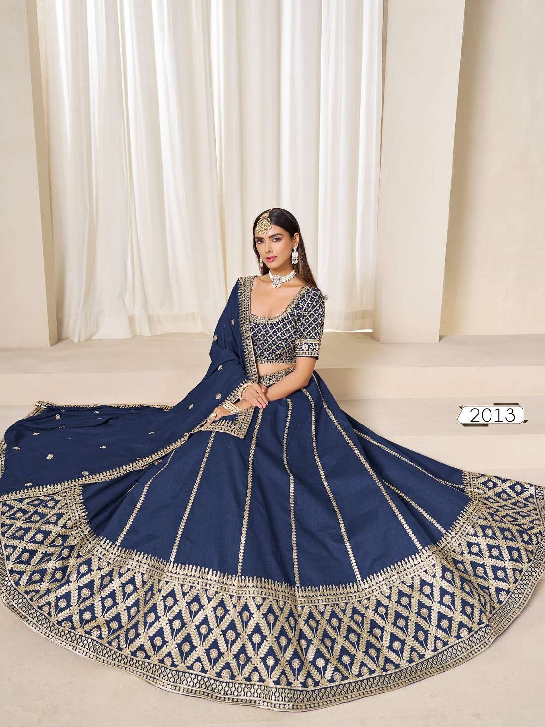 INDIAN DESIGNER BOLLYWOOD WEDDING PARTY WEAR BLUE ART SILK LEHENGA CHOLI MHVS 2013