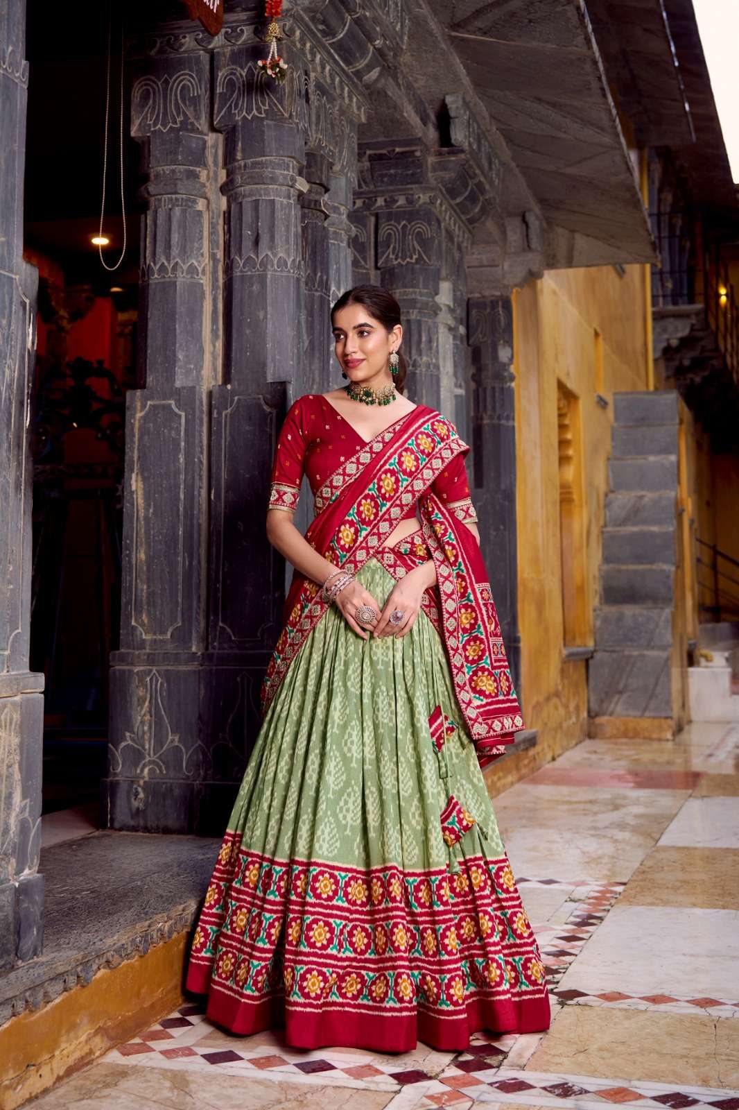 INDIAN DESIGNER BOLLYWOOD WEDDING PARTY WEAR TUSSAR SILK GREEN LEHENGA CHOLI NAVRATRI CHOLI LNB 1246 D