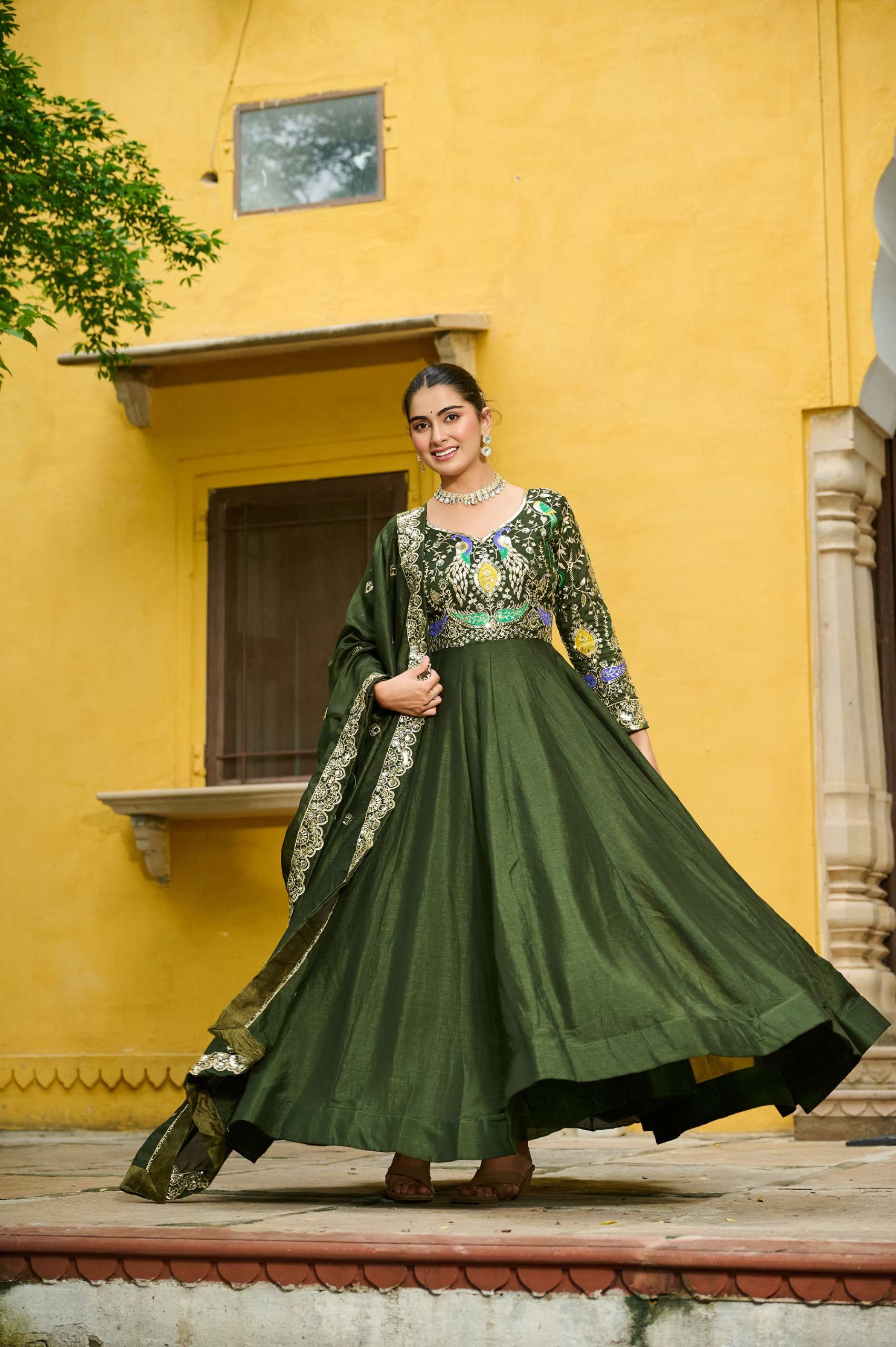 DESIGNER FANCY WEDDING PARTY WEAR VICHITRA SILK GREEN ANARKALI SALWAR SUIT GOWN LW 9276 B
