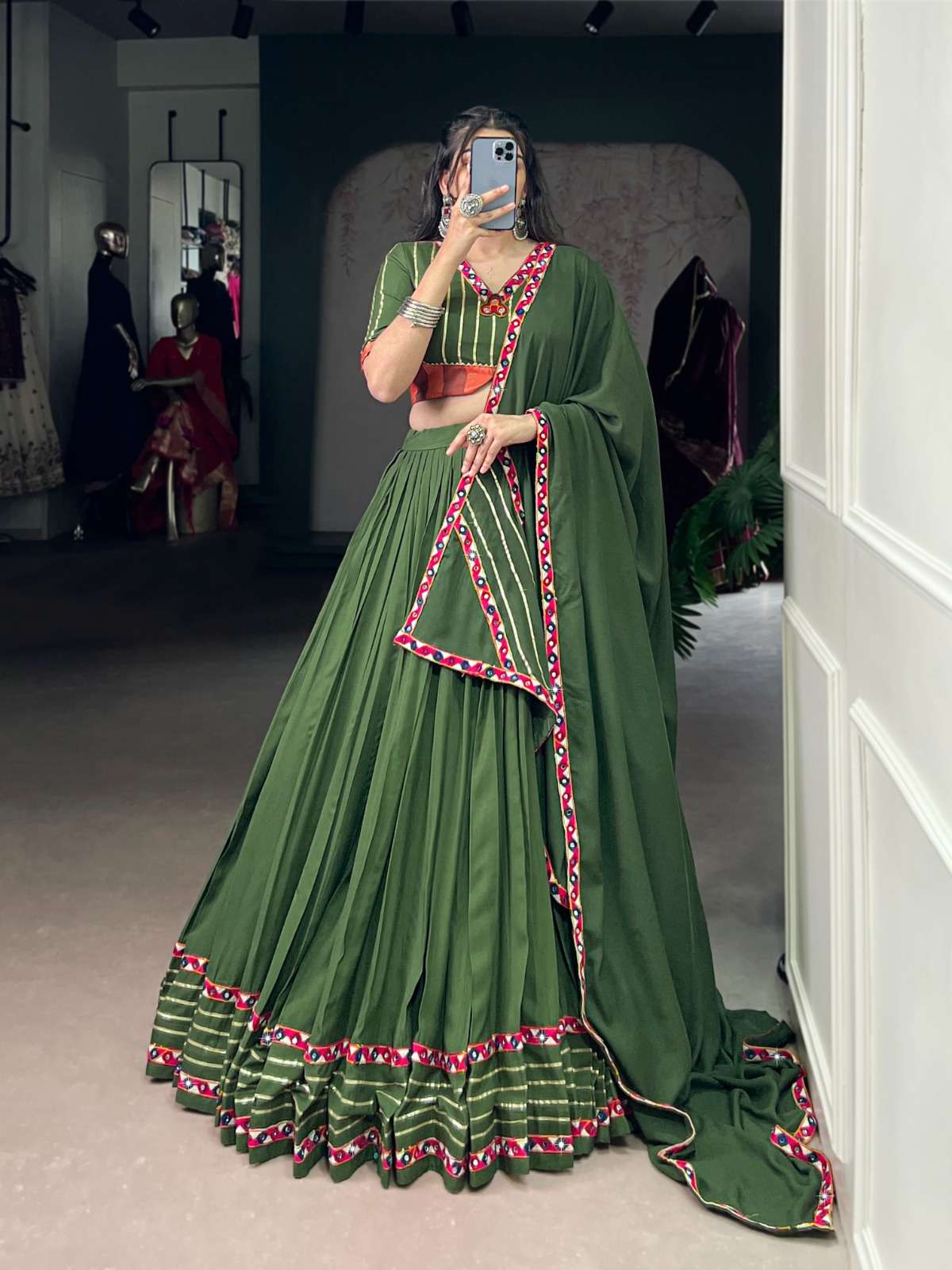 DESIGNER RAYON COTTON GREEN NAVRATRI LEHENGA CHOLI COLLECTION LNB 1659 B
