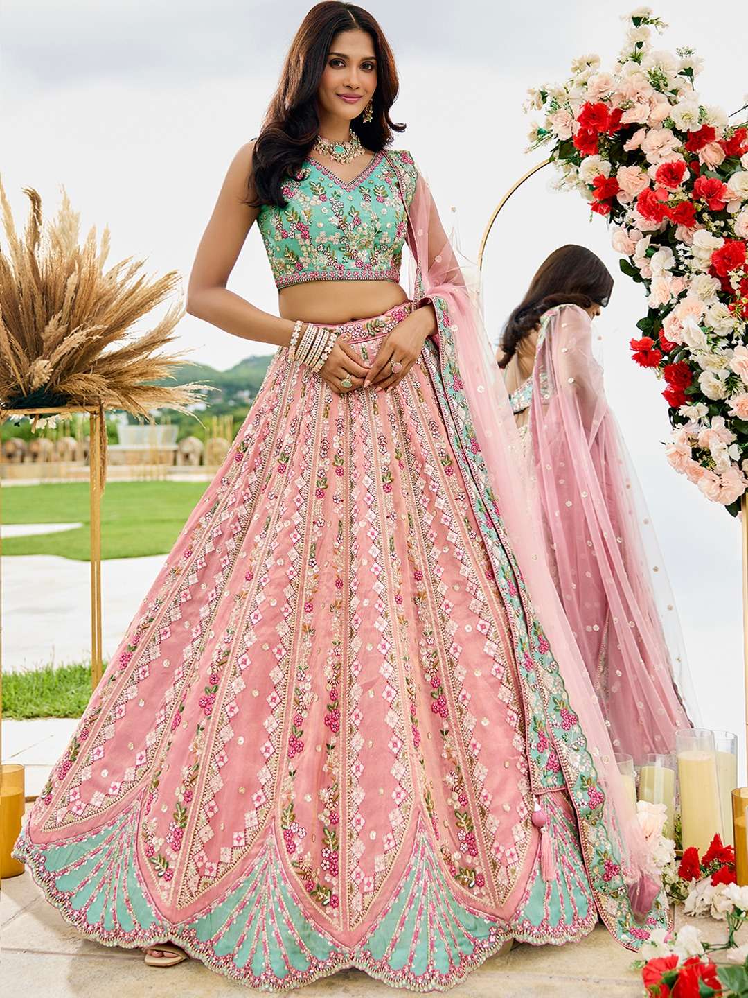 INDIAN DESIGNER BOLLYWOOD WEDDING PARTY WEAR HEAVY TISSUE SILK PINK LEHENGA CHOLI NT 6113 B