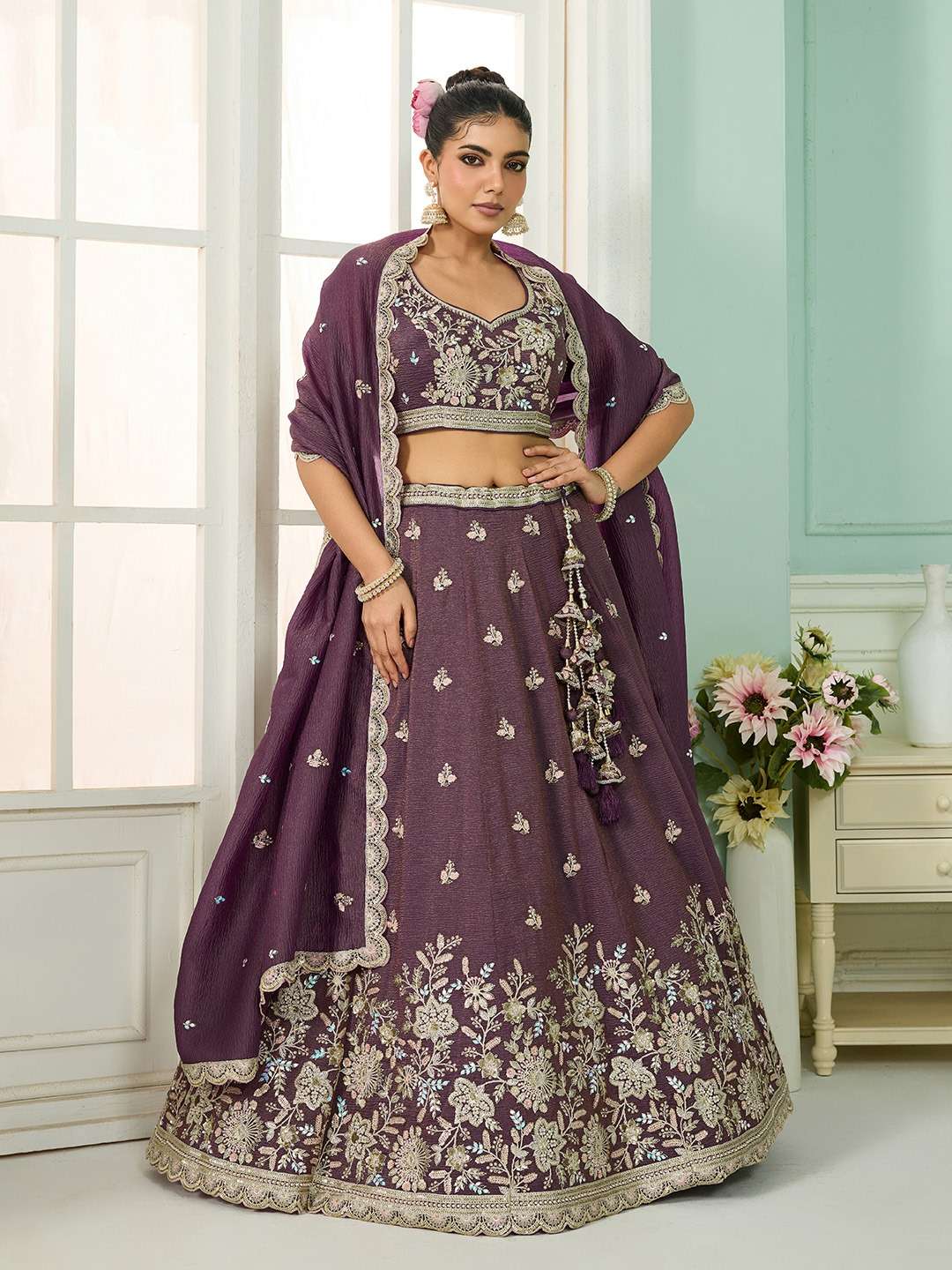 INDIAN DESIGNER BOLLYWOOD WEDDING PARTY WEAR HEAVY TISSUE SILK PURPLE LEHENGA CHOLI NT 6145 A