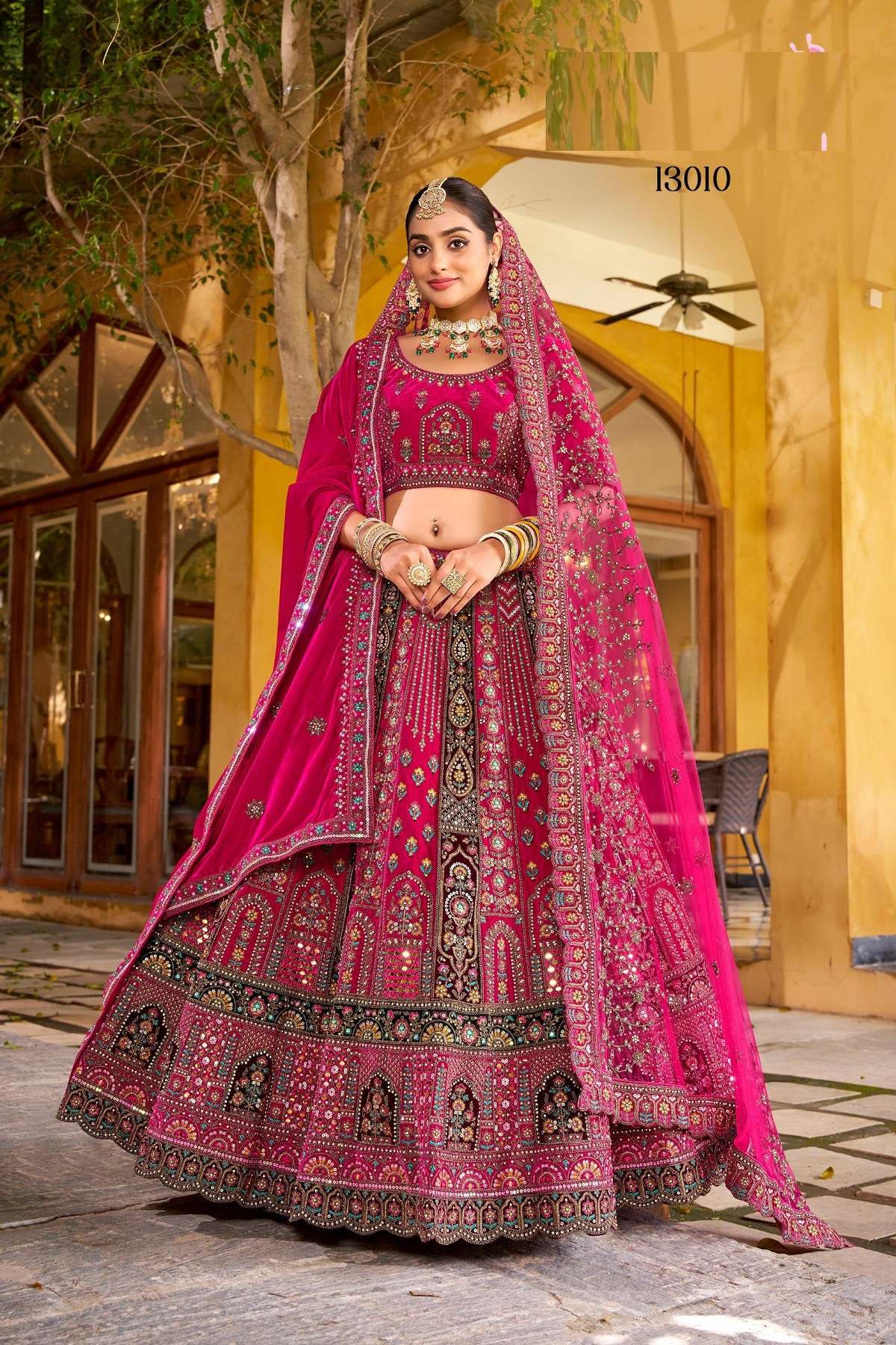 WEDDING BRIDAL WEAR INDIAN RANI PINK VELVET LEHENGA CHOLI WITH DOUBLE DUPATTA NT ANNTS 13010