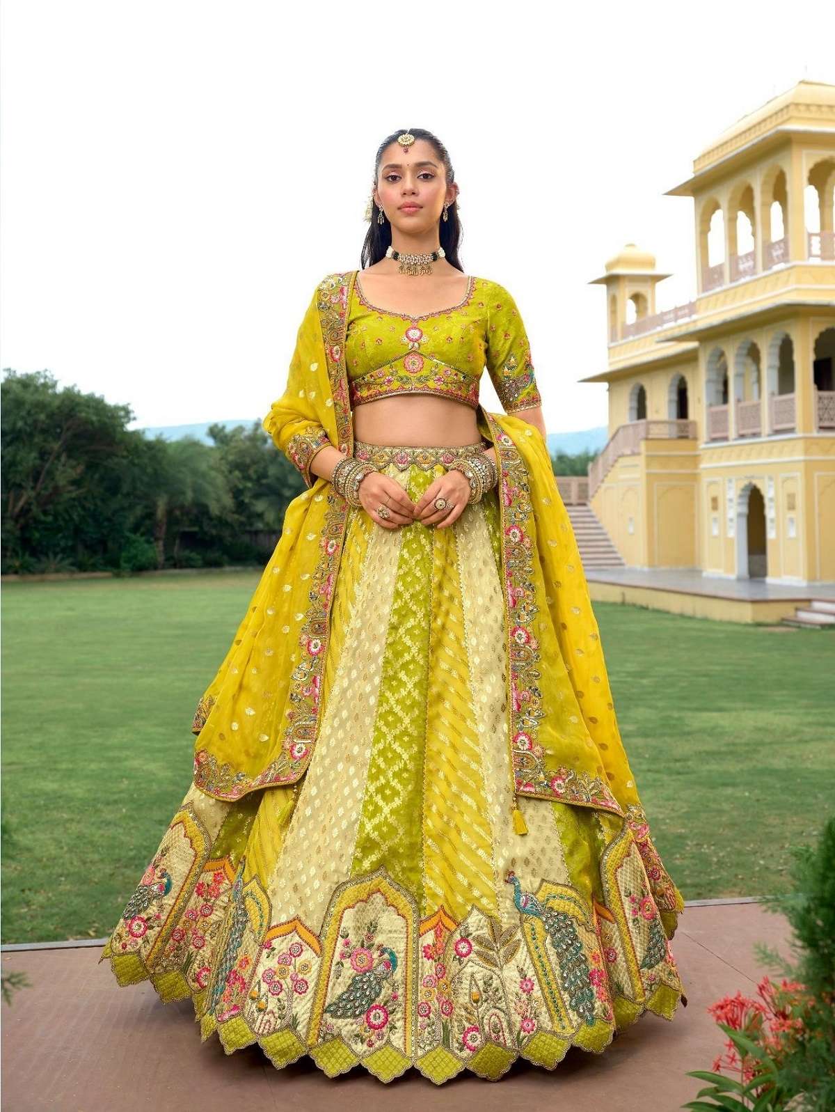 DESIGNER WEDDING BRIDAL WEAR INDIAN HEAVY SILK LEHENGA CHOLI WITH NET DUPATTA SM TATHASTU 8007
