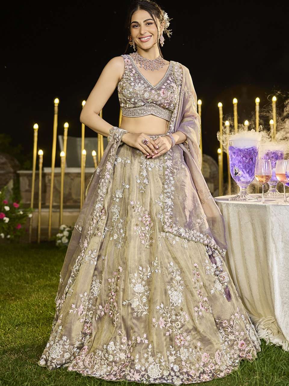 INDIAN DESIGNER BOLLYWOOD WEDDING PARTY WEAR HEAVY TISSUE SILK LAVENDER LEHENGA CHOLI NT 6192 A