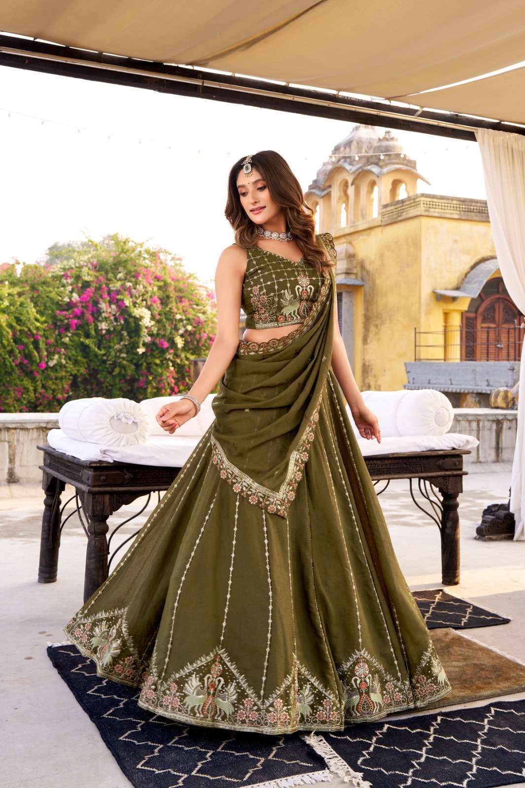 INDIAN DESIGNER BOLLYWOOD WEDDING PARTY WEAR GREEN CRUSH SILK LEHENGA CHOLI LNB 1475 A