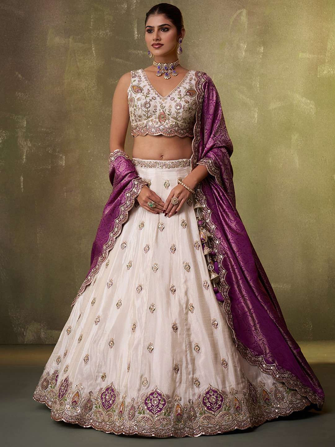 DESIGNER BRIDAL WEDDING PARTY WEAR TISSUE SILK WHITE LEHENGA CHOLI WITH PURPLE SILK DUPATTA SENHORA DRESSES NT NT 6228 A
