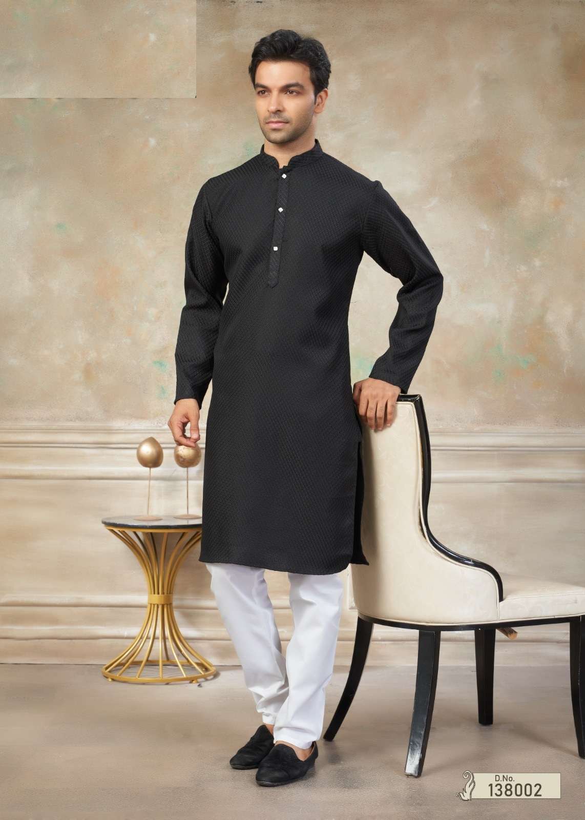 DESIGNER PARTY WEAR BLACK READYMADE MENS COTTON KURTA TT 138002