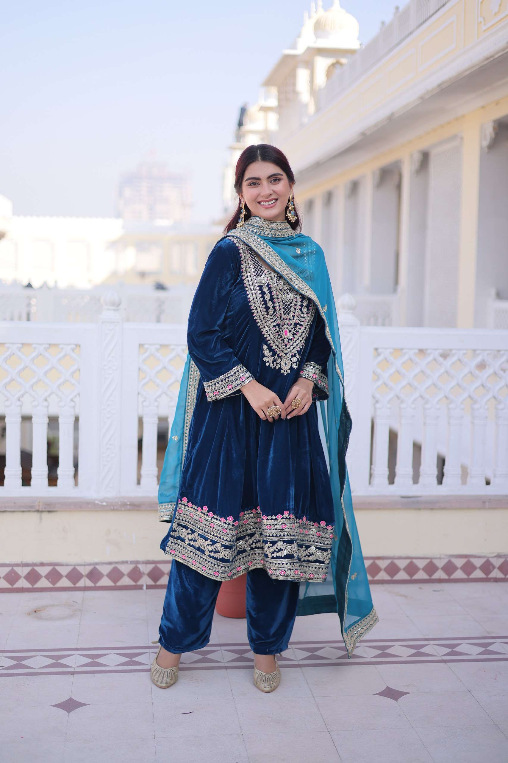 INDIAN DESIGNER FANCY WEDDING PARTY WEAR TEAL BLUE VELVET PAKISTANI SALWAR PALAZZO SUIT LW 9314 B