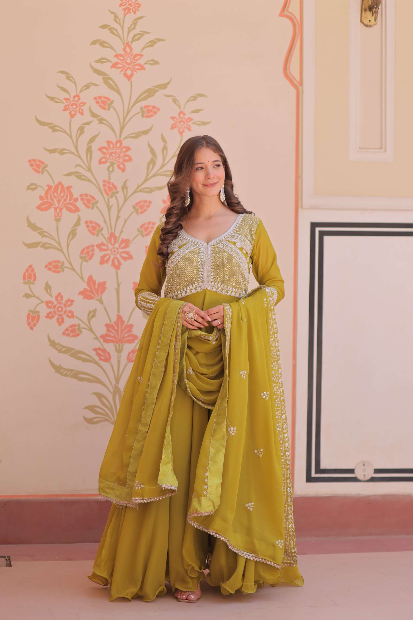 DESIGNER PARTY WEDDING WEAR READYMADE STAR GEORGETTE GREEN ANARKALI GOWN COLLECTION LW 9313 C