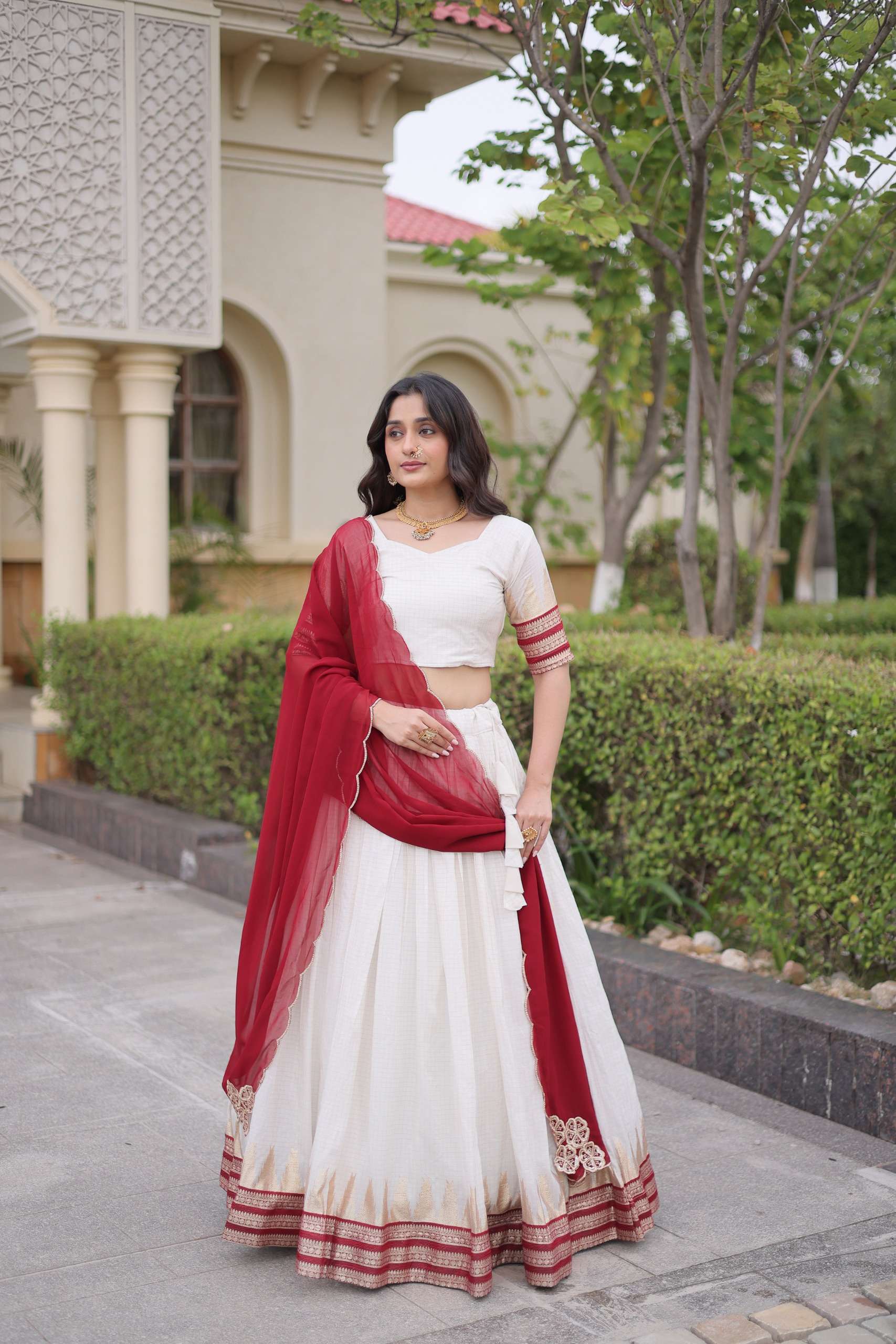 HEAVY JACQUARD SILK PREMIUM WHITE RED NAVRATRI LEHENGA CHOLI LW 7177 B